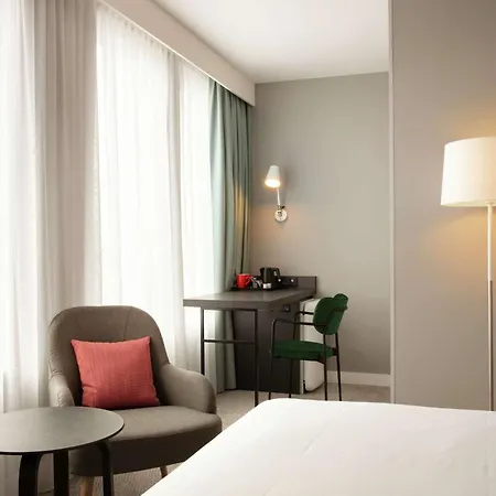 Hilton Garden Paris Orly Airport 4*