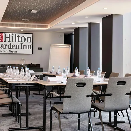 Hilton Garden Paris Orly Airport Hotel 4*