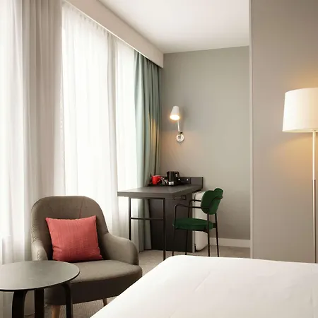 Hotel Hilton Garden Paris Orly Airport 4*