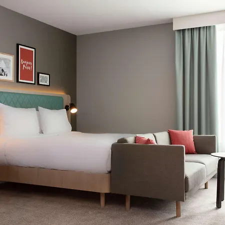 Hilton Garden Paris Orly Airport 4*